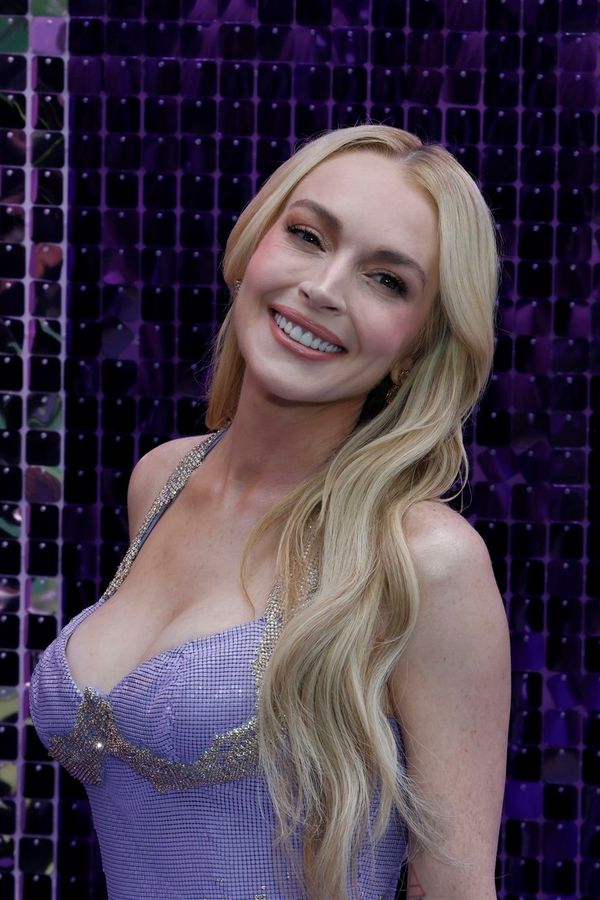 Lindsay Lohan je 40! Na veřejnost unikly záběry z honosné oslavy a také její dojemný přípitek  - fotka 1/1