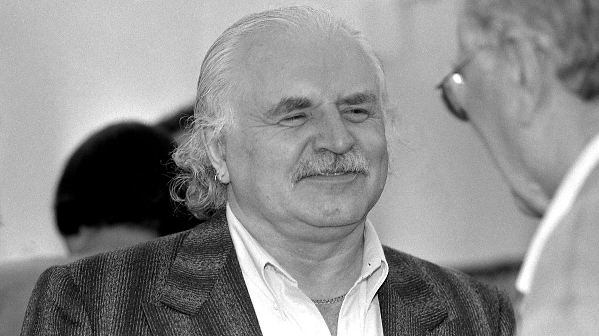 Václav Klaus přišel o nejlepšího přítele: Do uměleckého nebe odešel Milan Knížák (†86). Truchlí Macinka i Klempíř