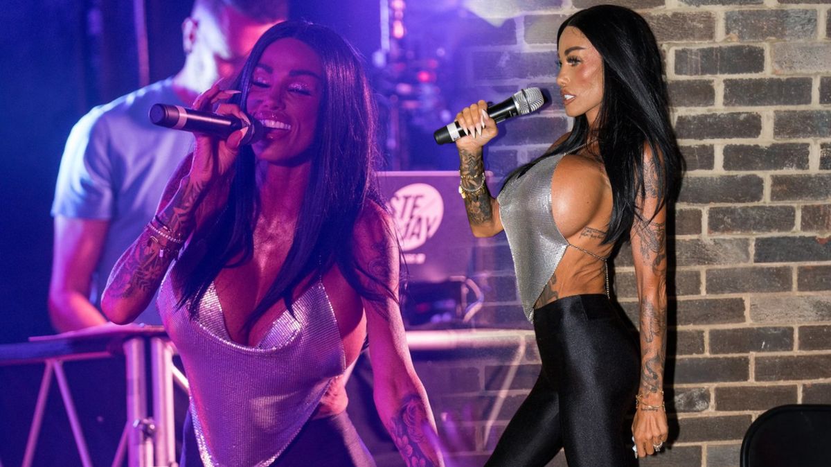 Nenechala si je zase přifouknout? Takhle bláznila Katie Price na pódiu. Nejdřív šla ňadra, ona až za nimi
