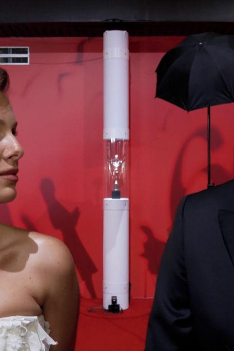 Nejextravagantnější šaty zahájení festivalu ve Varech? Vynesla je manželka Libora Boučka. Budete zírat