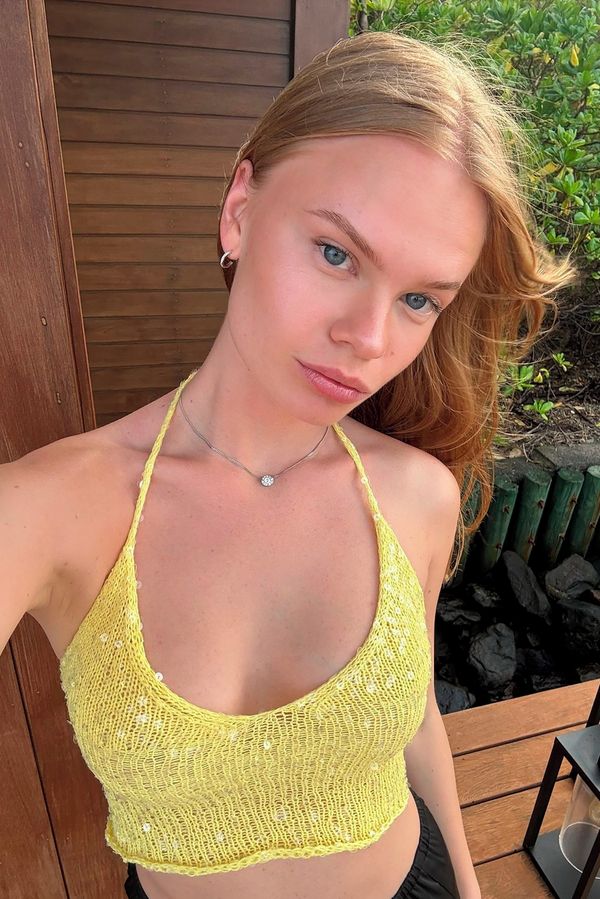 „Jsi ženský Haaland!“ Modelka baví internet neuvěřitelnou podobou se slavným fotbalistou - fotka 1/1
