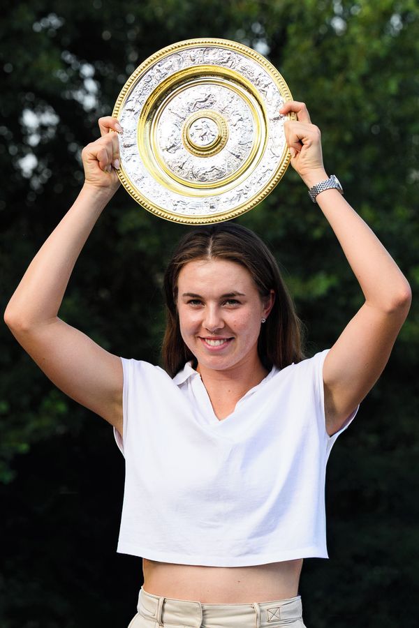 Nejbohatší hráčka sezony si dopřává luxusní odměnu: Linda Nosková si po Wimbledonu užívá Sardinii - fotka 1/1