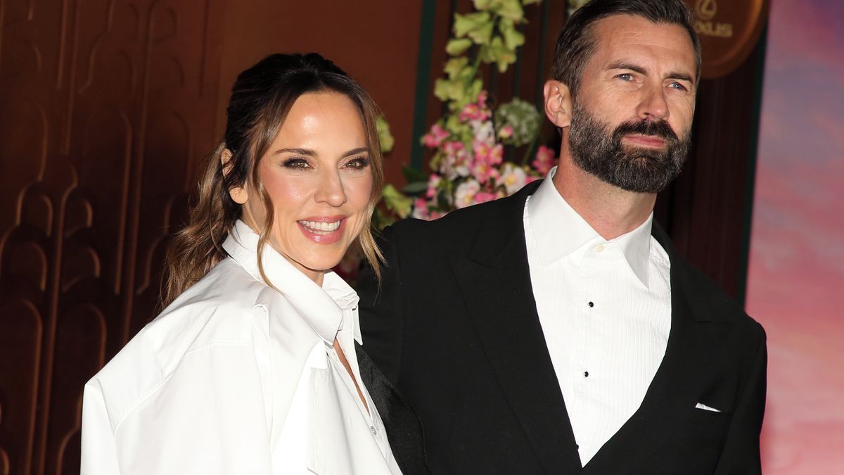 Nevěsta Mel C: Noční košile, nebo ztělesnění elegance? Sporty Spice v šatech od Victorie Beckham rozdělila veřejnost