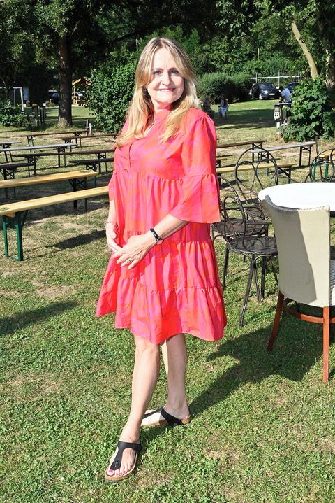 Po operaci konečně odložila berle: Blondýnka z Boty jménem Melichar musela zrušit většinu práce. Zbyl jí jen dabing