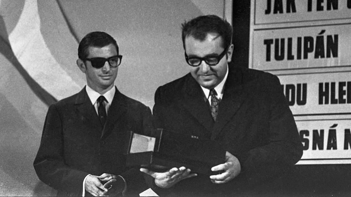 Jedna píseň, tři osudy: Jak Modlitba pro Martu poznamenala Brabce, Radu i Kubišovou