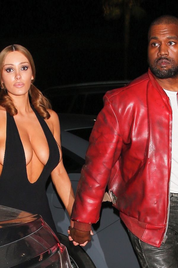 Líbačka s Kanyem a jazyky v hlavní roli: Bianca Censori zase jednou podráždila fanoušky  - fotka 1/1