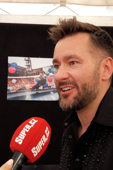 Před třemi roky Marek Ztracený šokoval na svém koncertu svatbou s Marcelou: Na Letné si přichystal jiné překvapení