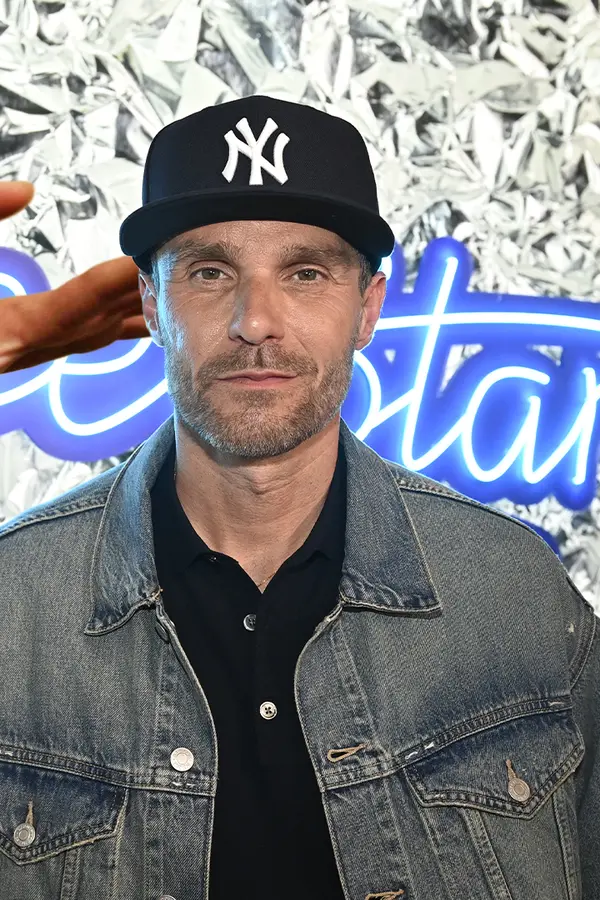 Změnil mi celý život. Leoš Mareš oplakává kolegu z Evropy 2. Luděk Hrzal (†60) podlehl zákeřné nemoci - fotka 1/1