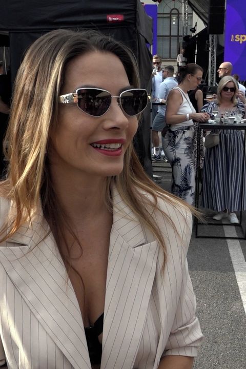 Tři roky neměla odvahu vynést erotickou podprsenku: Eva Decastelo překonala stud a vyrazila v ní do společnosti