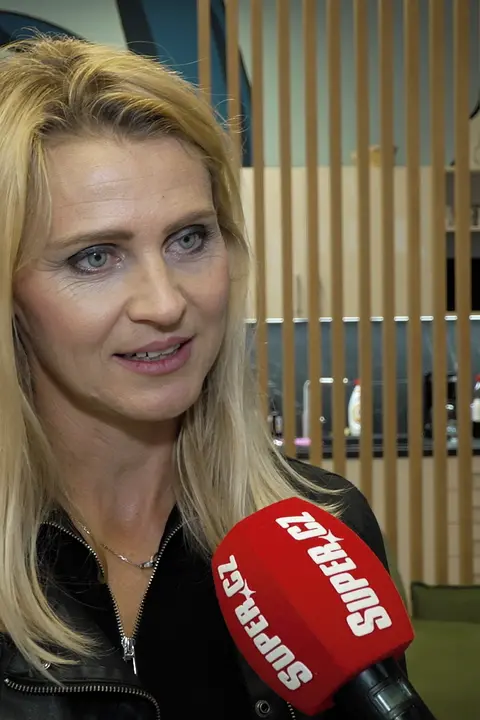 Mateřství už ji na sto procent nenaplňuje: Lucie Šafářová utíká od dětí a našla další životní výzvu