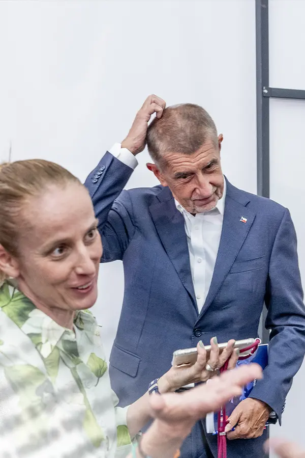 Glosa: Kde je ten sebevědomý premiér? Když Babiš není v komfortní zóně, většinou ukáže, co je doopravdy zač - fotka 1/1