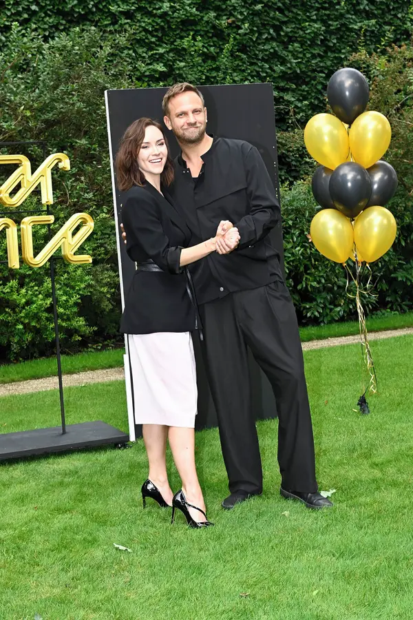 Takhle ji ve StarDance neuvidíte! Tanečnice Adriana Mašková ukázala další talent. Musela se ale posilnit sklenkou - fotka 1/1