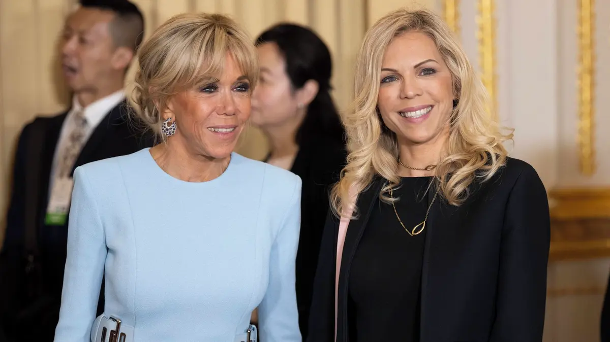 Jablko nepadá daleko od stromu: Dcera Brigitte Macron si našla o dvacet let mladšího přítele!