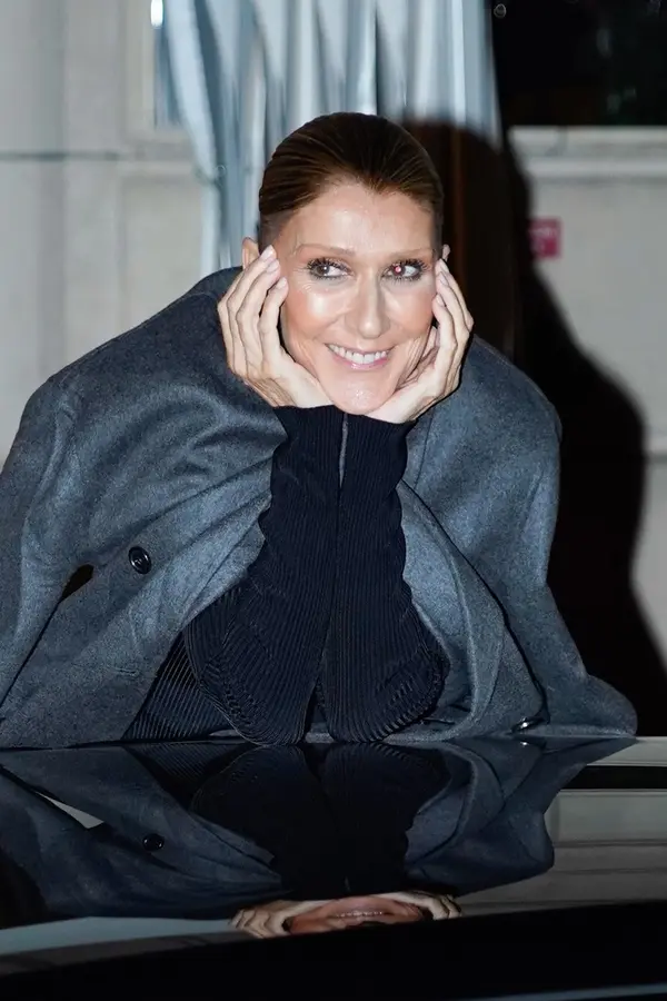 Skrytá bolest Céline Dion: Když mává fanouškům, tají tento dojemný detail, který nikdo nevidí - fotka 1/1