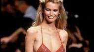Claudia Schiffer (56) vypadá v bikinách stejně senzačně jako před 30 lety na přehlídce! Fotkami z léta odrovnala fanoušky