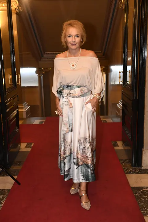 Bára Munzarová se do Národního divadla vždy vrací se vzpomínkou na rodiče, kteří zde hráli: Je to pro mě chrám, říká