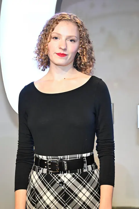 Kudrnatá kráska hraje vedle Davida Švehlíka ve vánoční pohádce: Lucie Ducháčková promluvila o nevlastní dceři