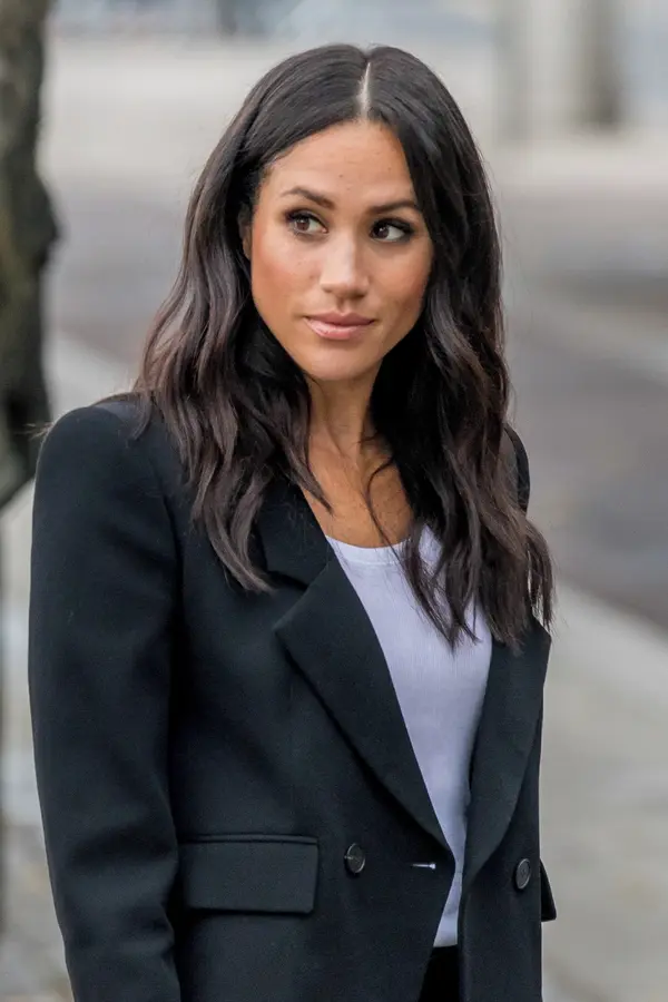 Meghan Markle znovu „uteče“ z Anglie. A zřejmě s sebou vezme i obě děti  - fotka 1/1