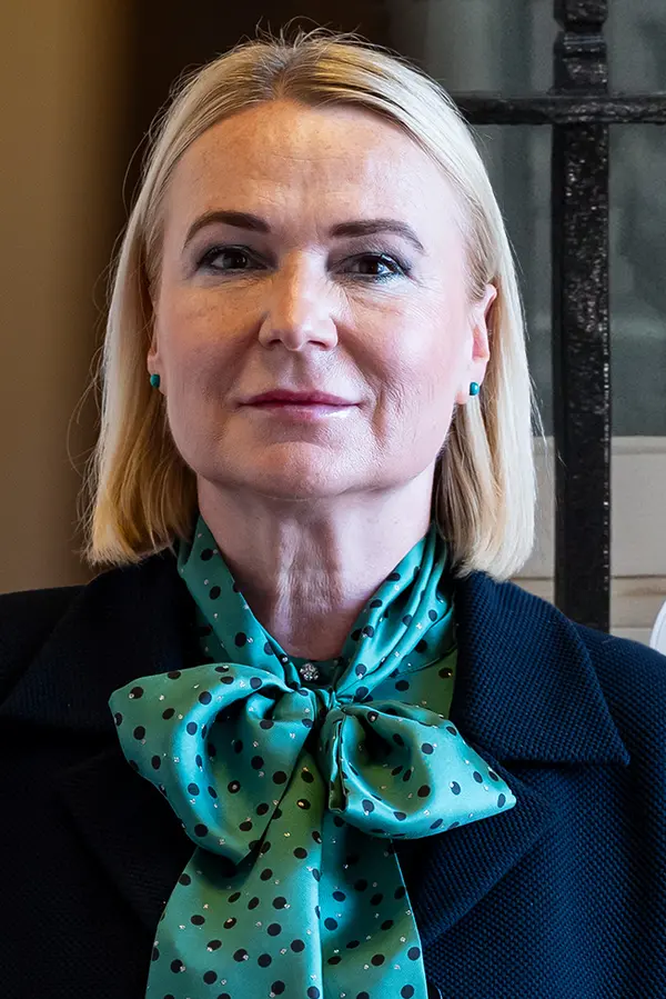 Glosa: Černochová zaryla do první dámy. Prý se nemá plést do věcí, kterým nerozumí. Zrovna exministryně má tak co kázat - fotka 1/1