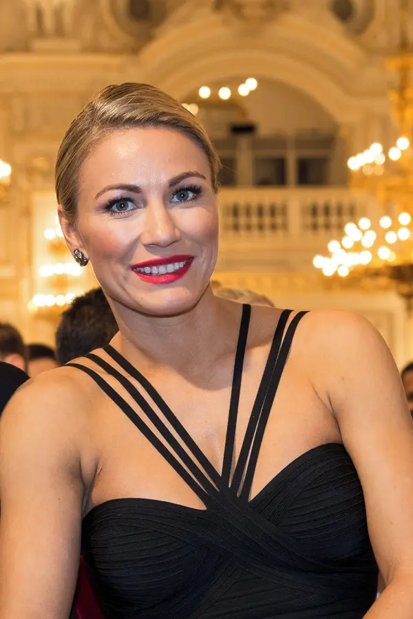 Manželka brankáře Petra Čecha poprvé promluvila o důvodech rozvodu: Nejprve dárek pro muže a pak? Drsný moment v Itálii - fotka 1/1