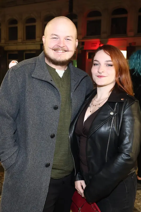 Láska mu svědčí! Artur Štaidl se pochlubil krásnou zrzkou, něžnostmi nešetřili - fotka 1/1