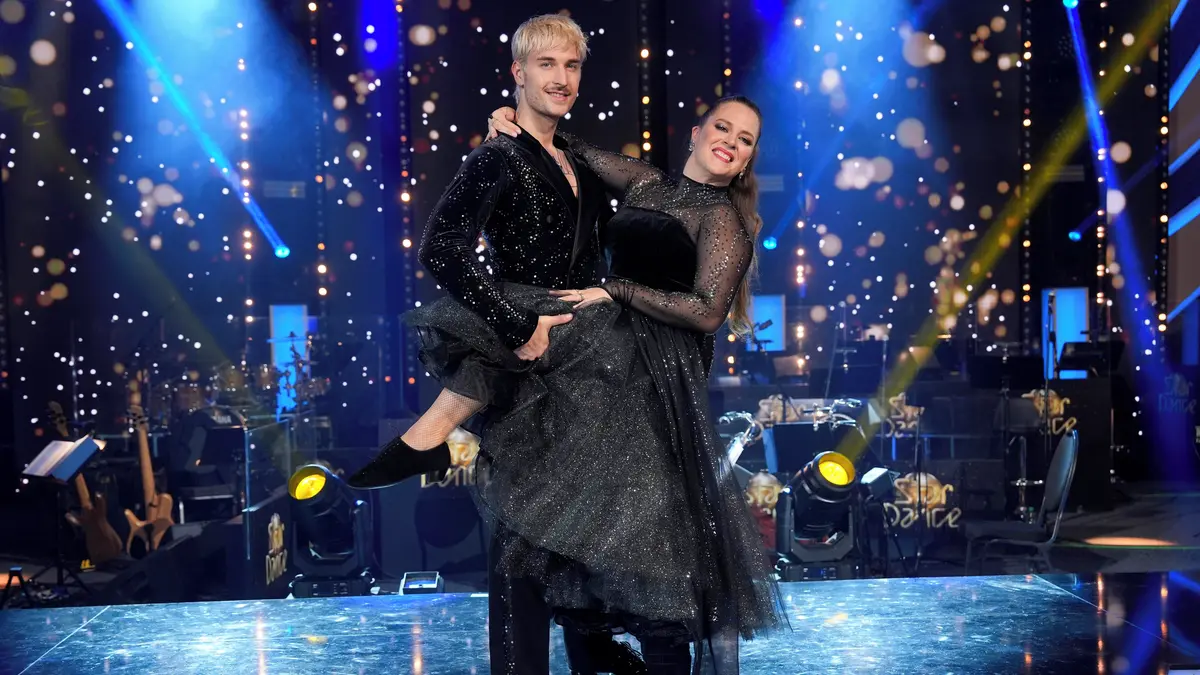 Dojetí a potlesk vestoje: Nesvačilová rozplakala diváky StarDance. Fanoušci pro ni žádají druhou šanci