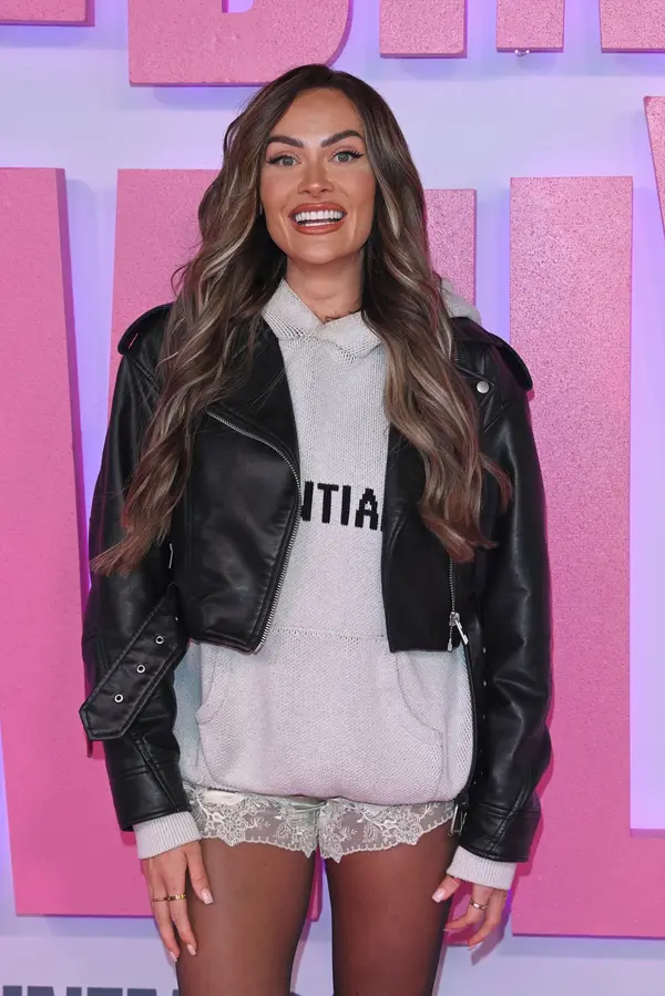Po plastice ji přirovnávají ke Katie Price. Hvězdu reality show urážejí i na ulici! Začínám jim věřit, přiznala - fotka 1/1