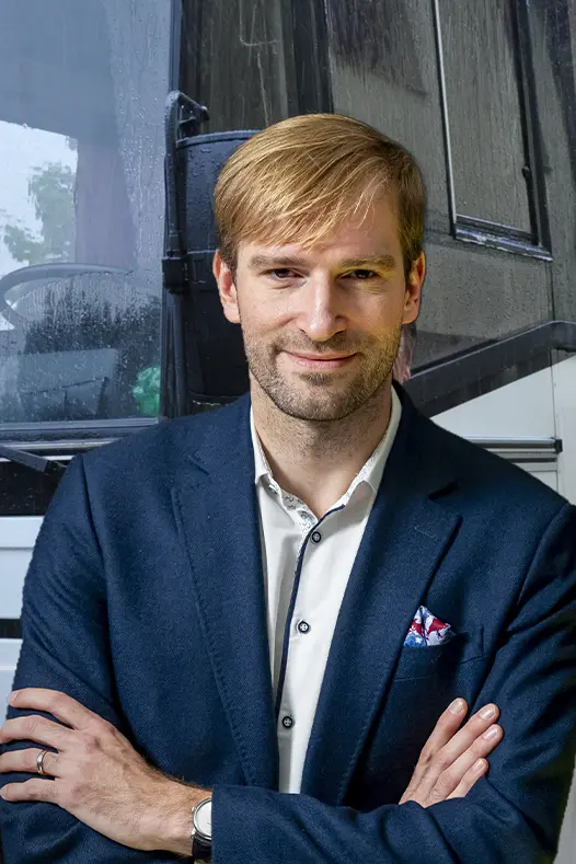 Super kachna: Kdo ho zastaví? Babiš už neví, kde by vydělal další prachy, a chystá megalomanský projekt - fotka 1/1