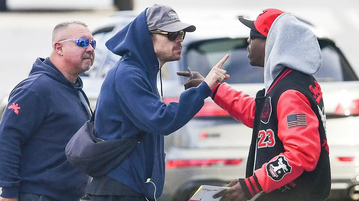 Harryho Stylese vytočil lovec autogramů: Bodyguard mohl během konfrontace jen přihlížet!