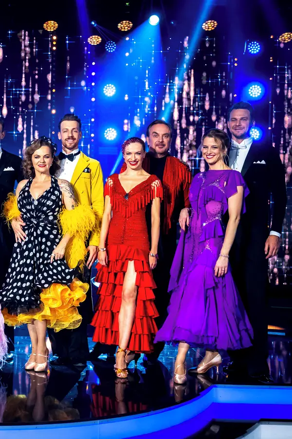 Slunečnice Jandová, fešák Dyk i „toreador“ Matonoha: Takhle to sekne hvězdám StarDance! Diváci prosí porotu o jediné… - fotka 1/1